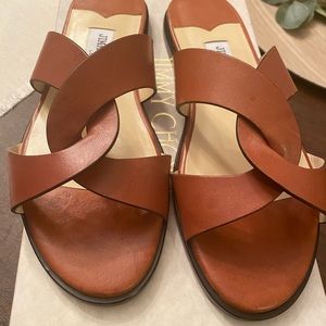 Jimmy Choo Atia flats
Brown leather
Size 38
